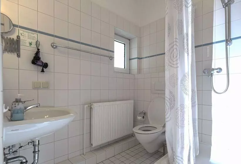 Hotelli Haus Am Walde