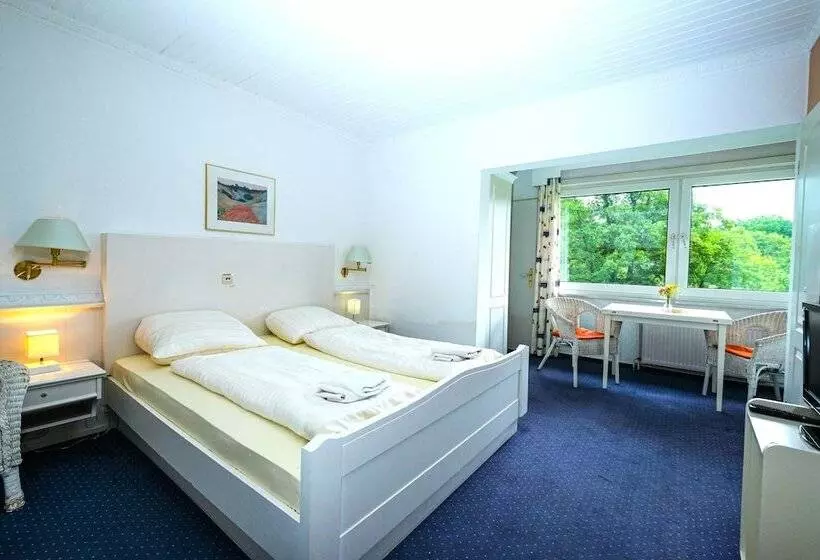 Hotelli Haus Am Walde