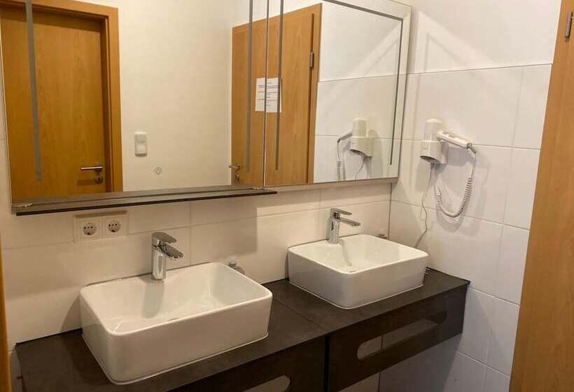 Отель Heidepension Bispingen