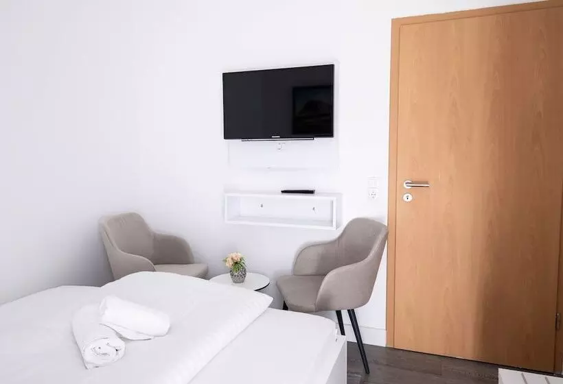 ホテル Heidepension Bispingen