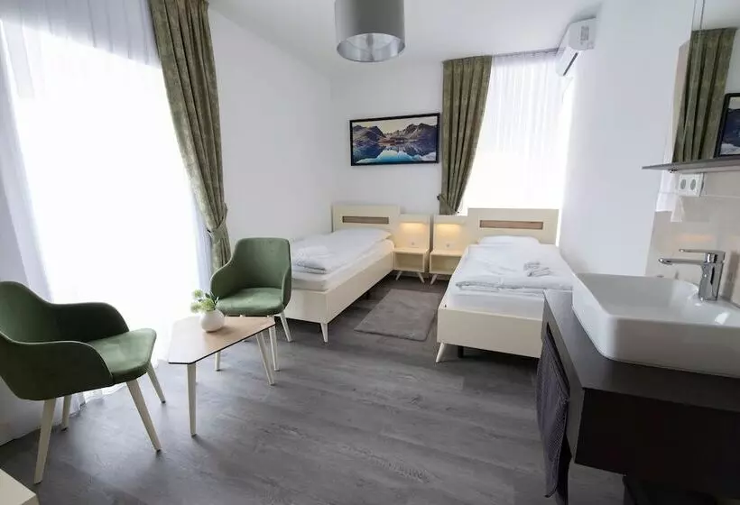 ホテル Heidepension Bispingen