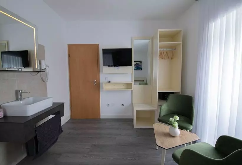 ホテル Heidepension Bispingen