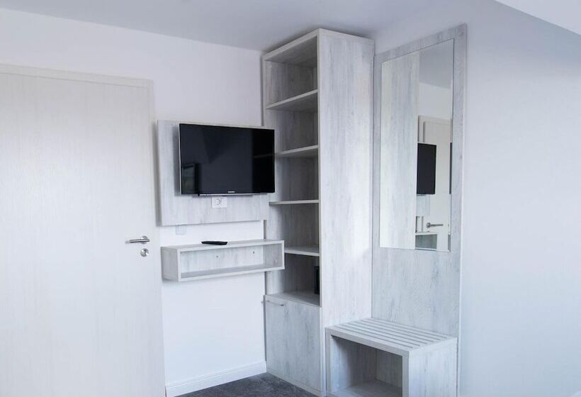 Отель Heidepension Bispingen