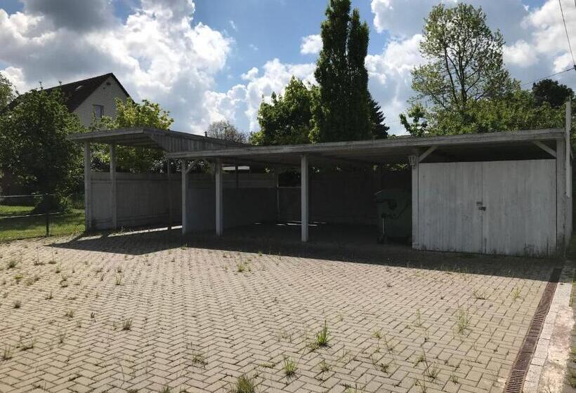 Отель Hennies Hannover Sehnde