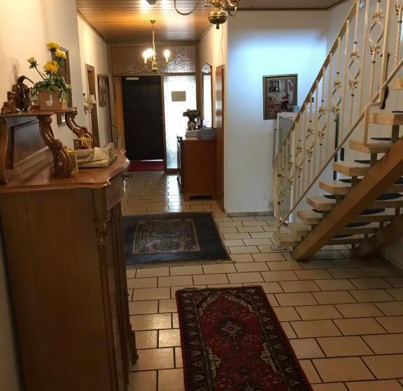 Отель Hennies Hannover Sehnde