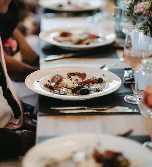 هتل Landhaus Am Golfpark Inhaber Marko Nolden