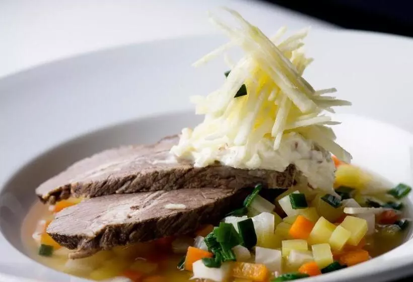 Hotelli Landhaus Am Golfpark Inhaber Marko Nolden