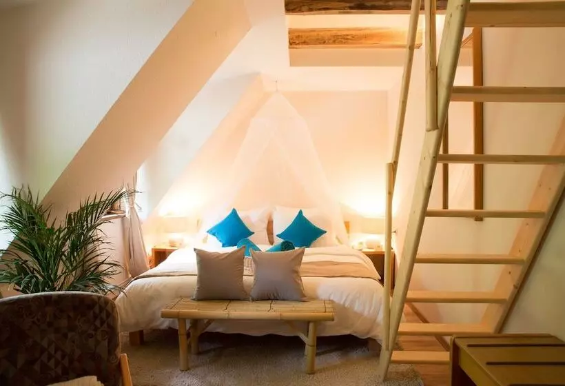 Hotelli Lodge Seaside Boutique