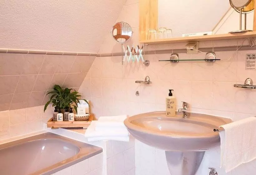 Hotelli Lodge Seaside Boutique