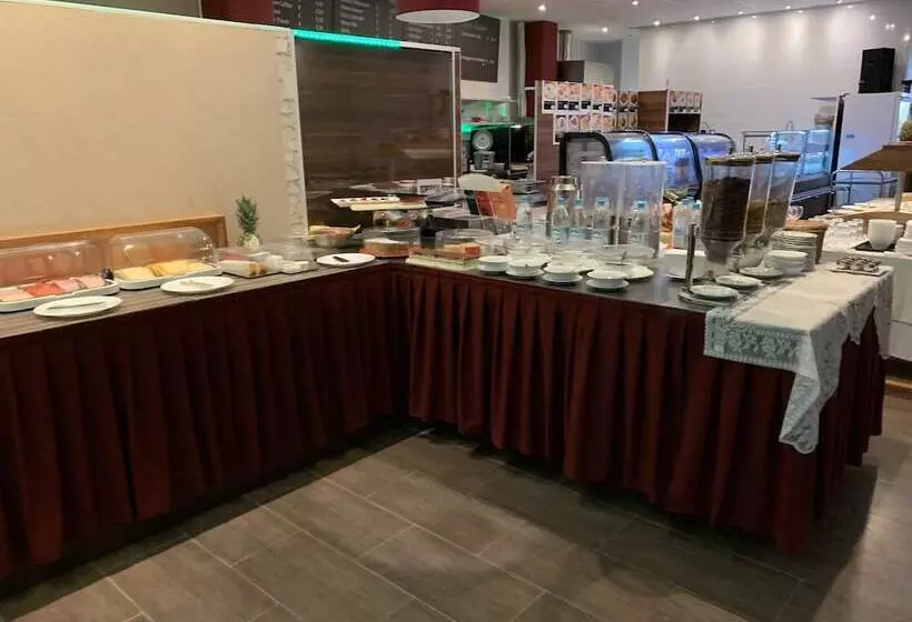 هتل New Fair Munich Messe
