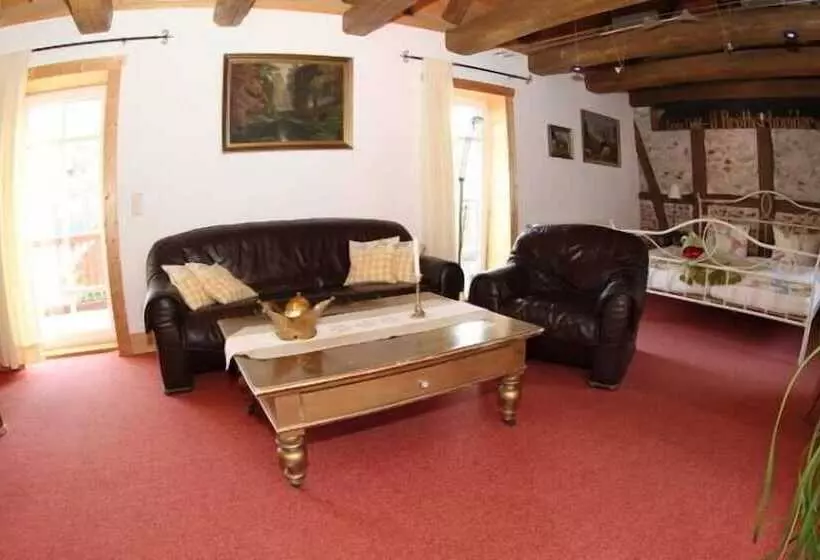 Hotelli Pension Picco Bello