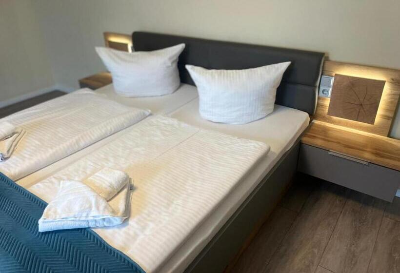 בית מלון כפרי Pommerscher Hof