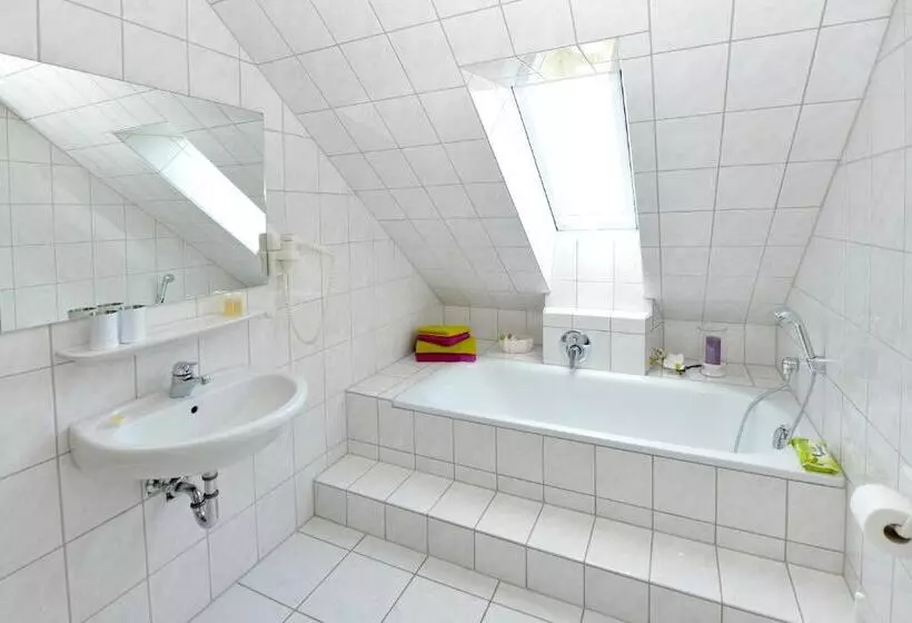 Rhön Hotel Sonnenhof   Restaurant & Café