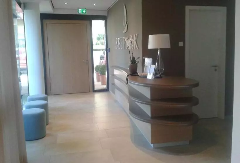 Hotelli Seepark Garni