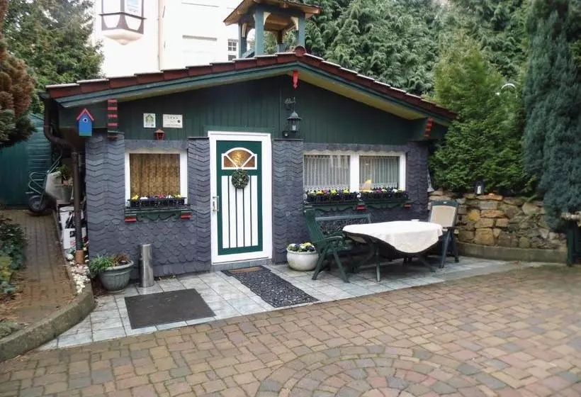 هتل Villa Bomberg