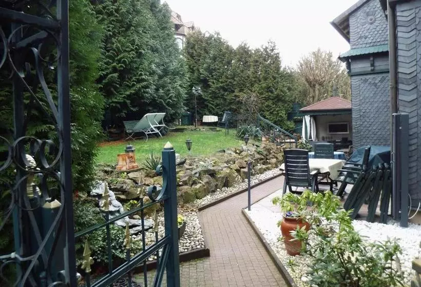 هتل Villa Bomberg