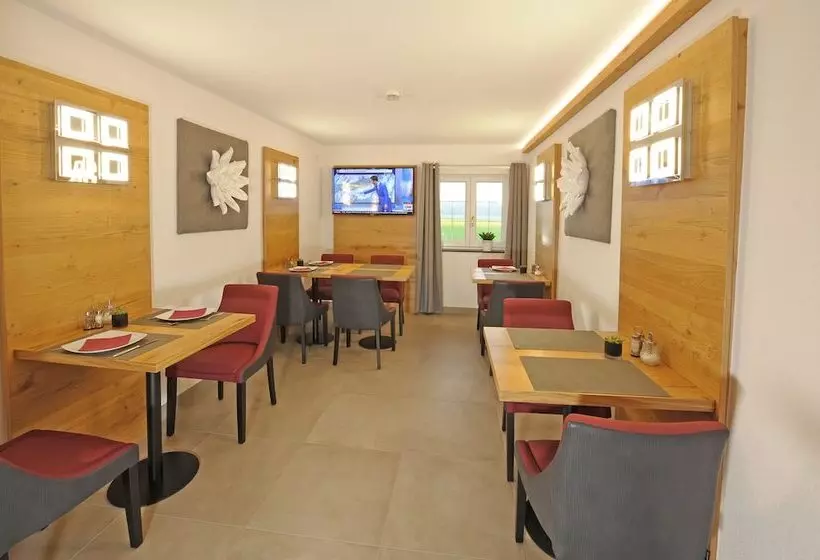 Hotelli Waldeslust Apartments