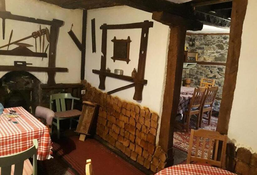 هتل Etno Kuca Petrovic