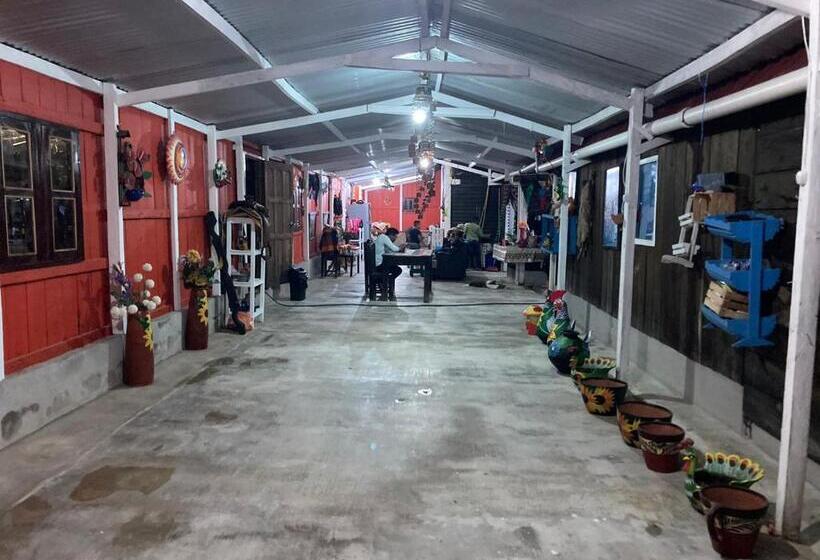 酒店 Farm Lodge La Cabaña