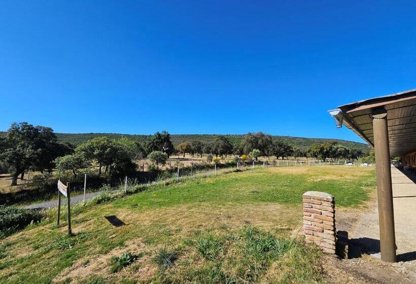 Отель Rural Portilla De Monfragüe