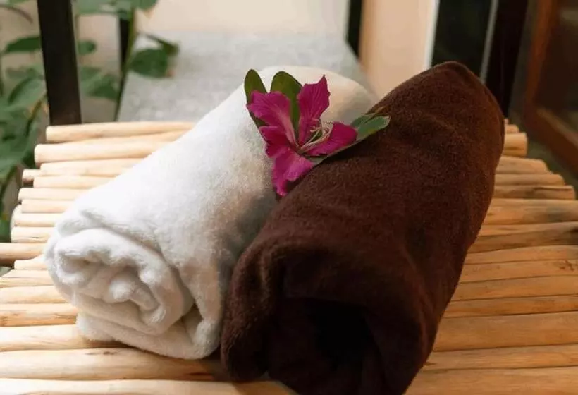 Lomakeskus Orchid Tree Wellness Retreat