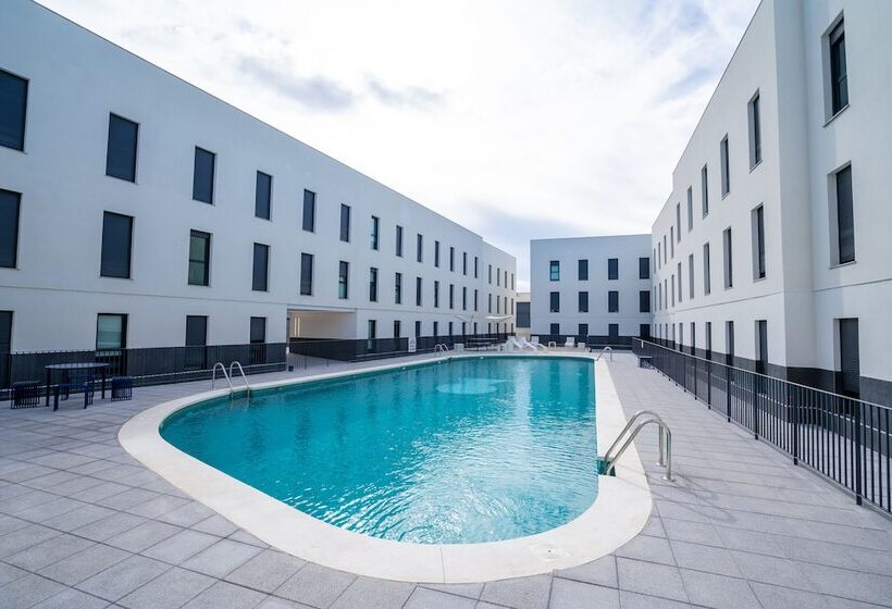 Общежитие Micampus Alicante Student Residence