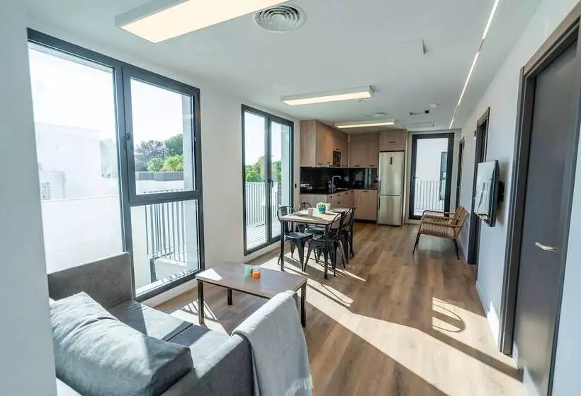 ユースホステル Micampus Alicante Student Residence