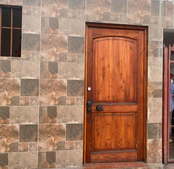 تختخواب و صبحانه Residencial Rendic