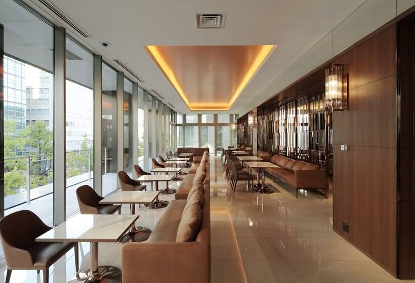 Candeo Hotels Osaka Shinsaibashi