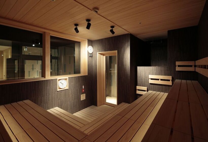 Candeo Hotels Osaka Shinsaibashi