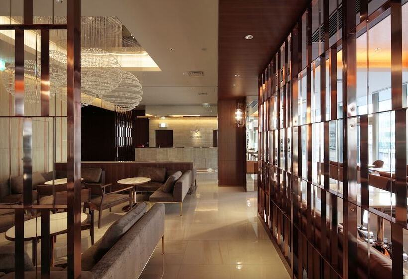 Candeo Hotels Osaka Shinsaibashi