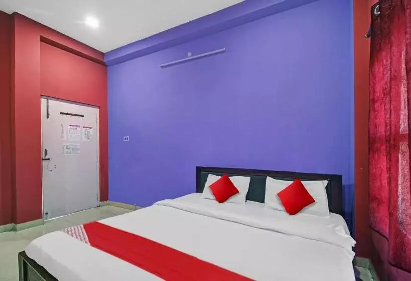 هتل Flagship Brahmaputra Stay
