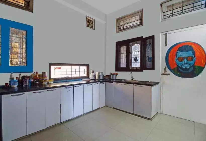 هتل Flagship Brahmaputra Stay