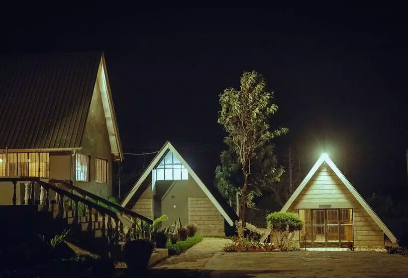 هتل Outback Kenya Lodge