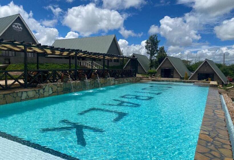 هتل Outback Kenya Lodge
