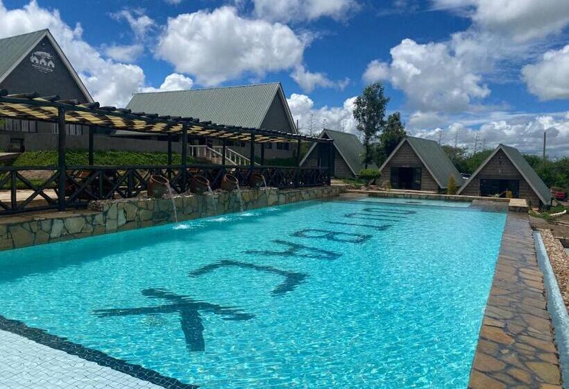 هتل Outback Kenya Lodge