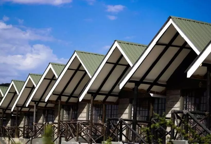 هتل Outback Kenya Lodge