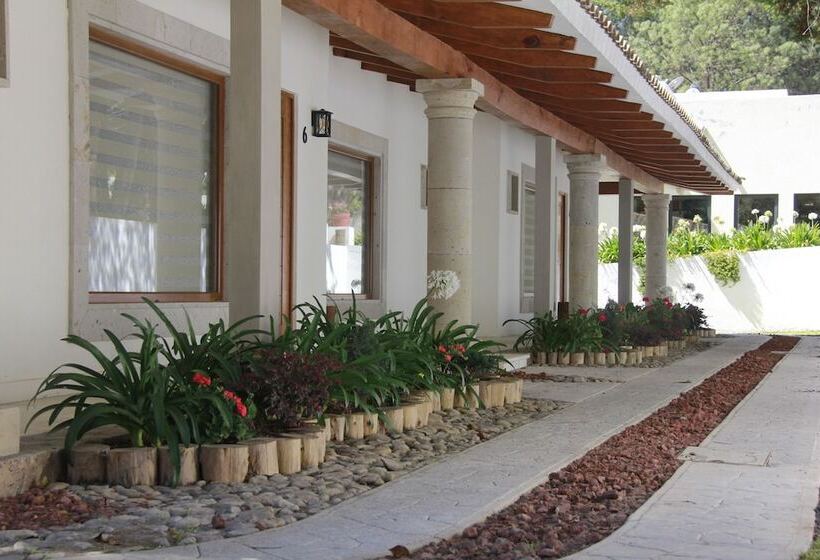 ホテル Sublime Valley Resort