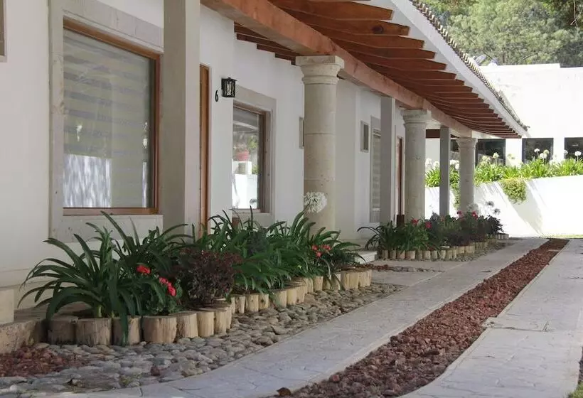 Hotelli Sublime Valley Resort