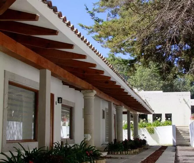 Hotelli Sublime Valley Resort