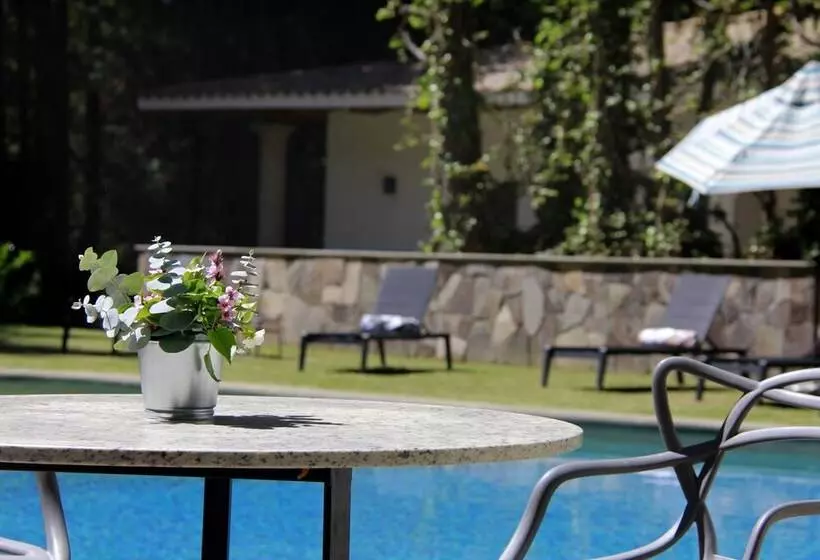 Hotelli Sublime Valley Resort