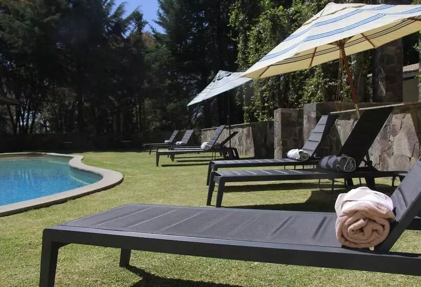 Hotelli Sublime Valley Resort