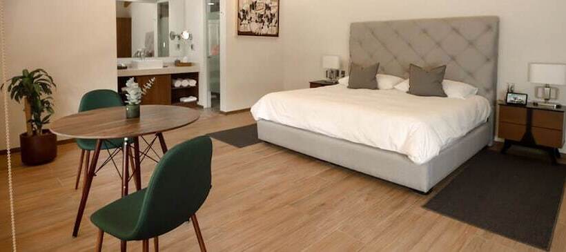 ホテル Sublime Valley Resort