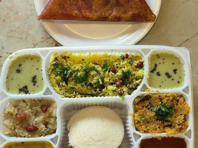 Hotel Yuvraj Galaxy Inn