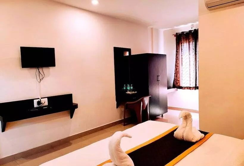 Hotelli Yuvraj Galaxy Inn