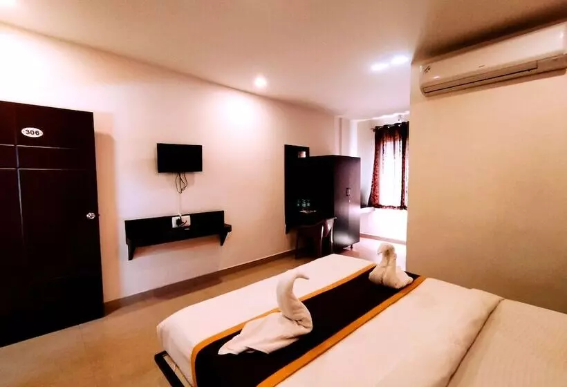 Hotelli Yuvraj Galaxy Inn