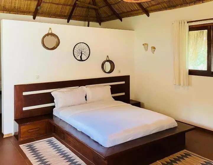 リゾートホテル Mangal Beach Lodge