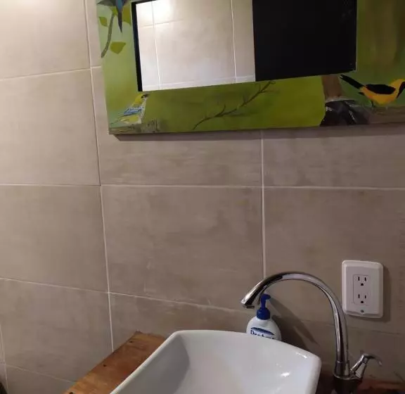 ベッドアンドブレックファースト Eco Lodge Villa Laura