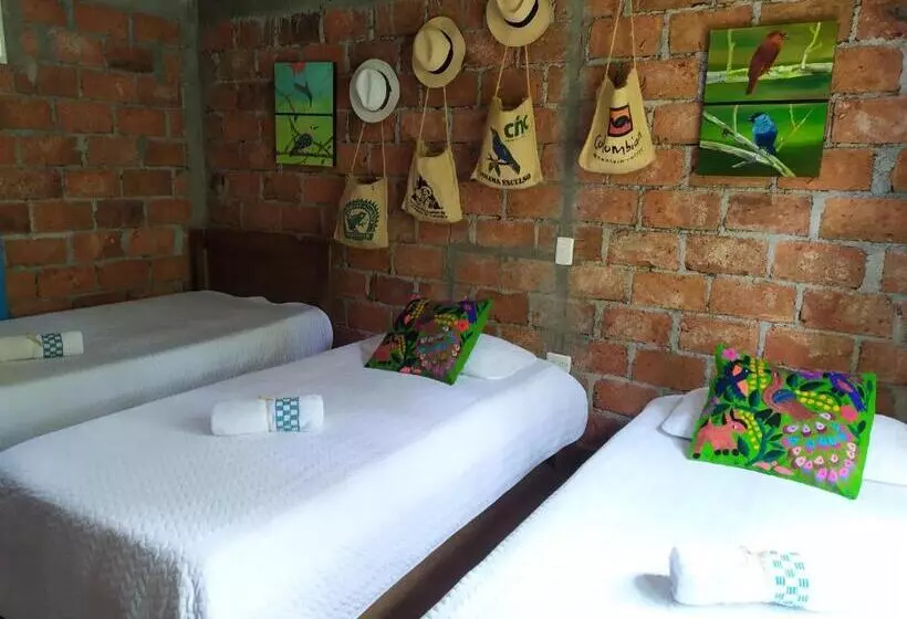 ベッドアンドブレックファースト Eco Lodge Villa Laura