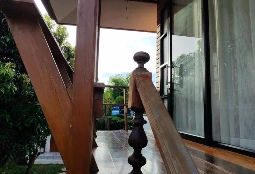 Hotelli Destiny Home Stay